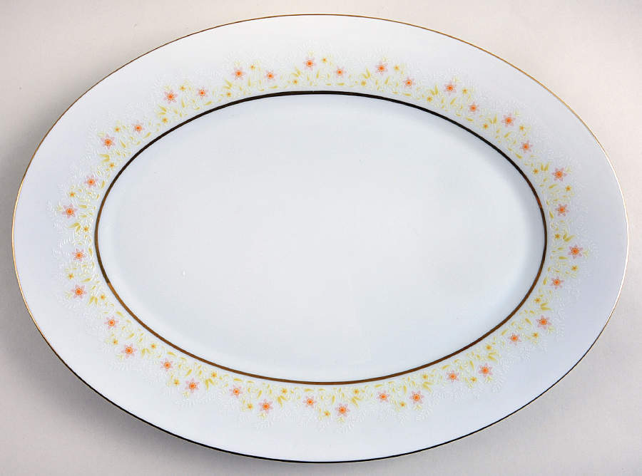 Augusta 16" Oval Serving Platter by Noritake-1