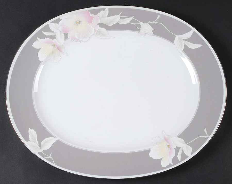 Autumn Rhapsody 15" Oval Serving Platter by Noritake-1
