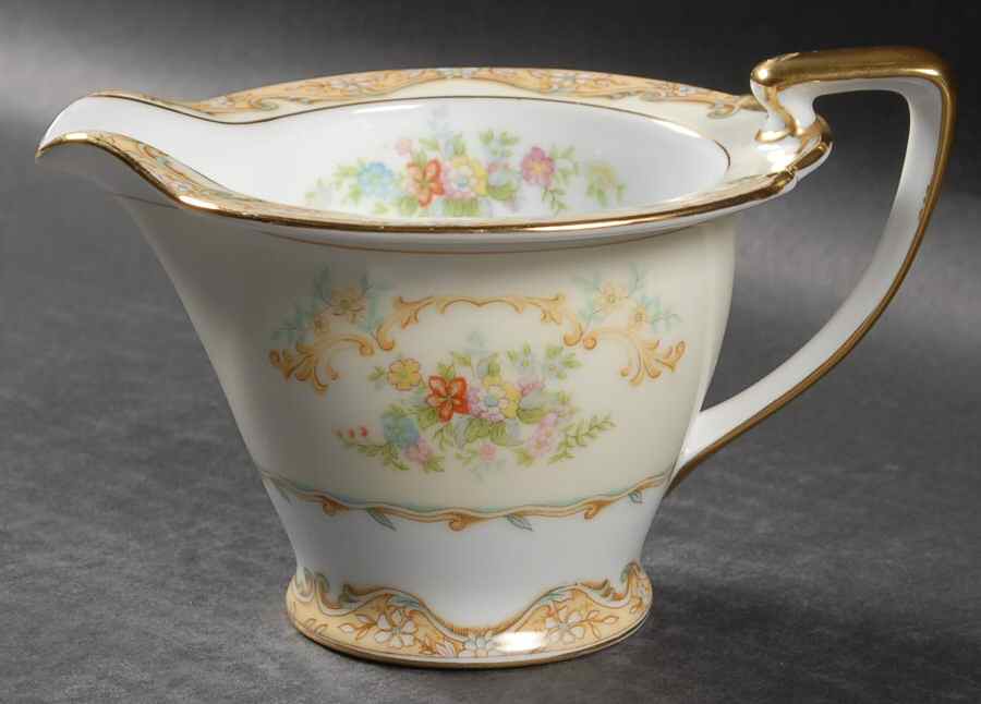 Avena Creamer by Noritake-1
