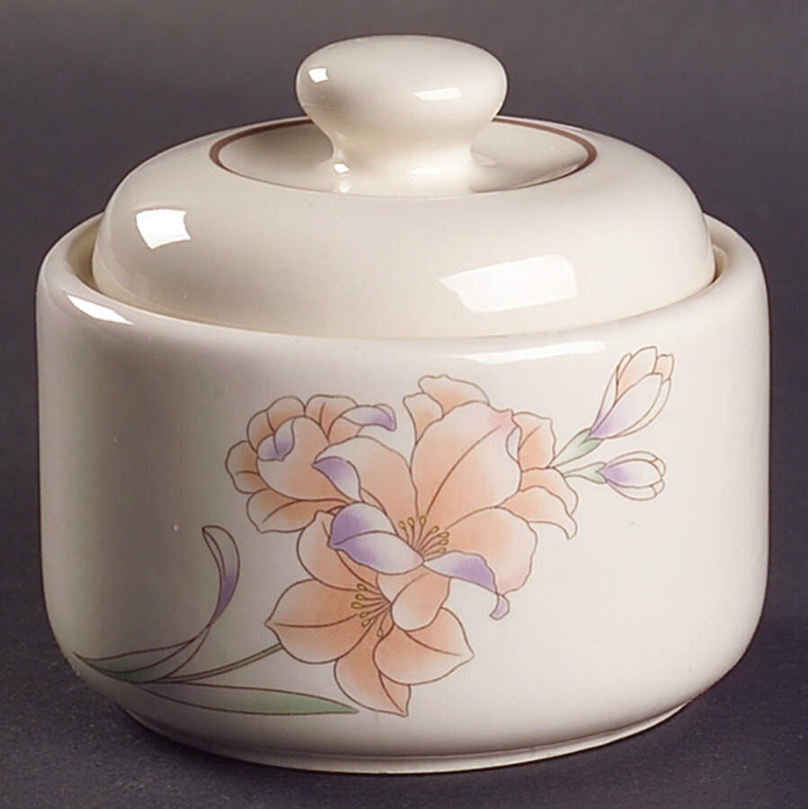 Aventura Sugar Bowl & Lid by Noritake-1