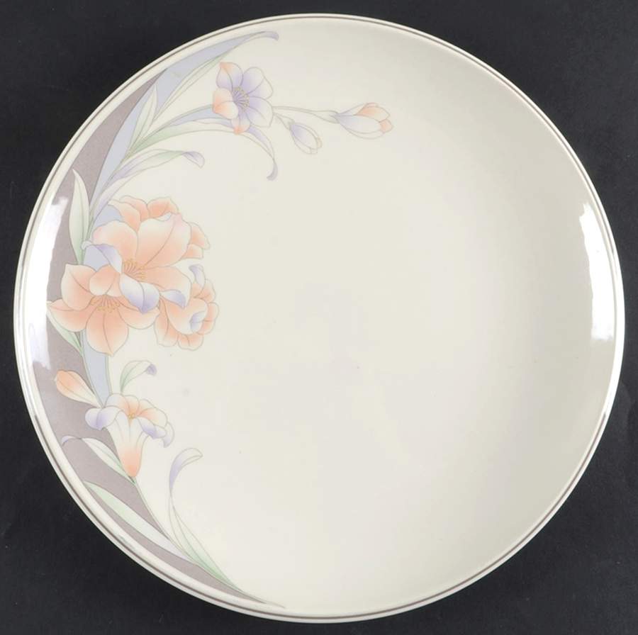 Aventura 12" Chop Plate (Round Platter) by Noritake-1