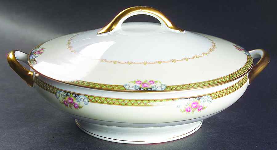 Avoca Round Covered Vegetable by Noritake-1