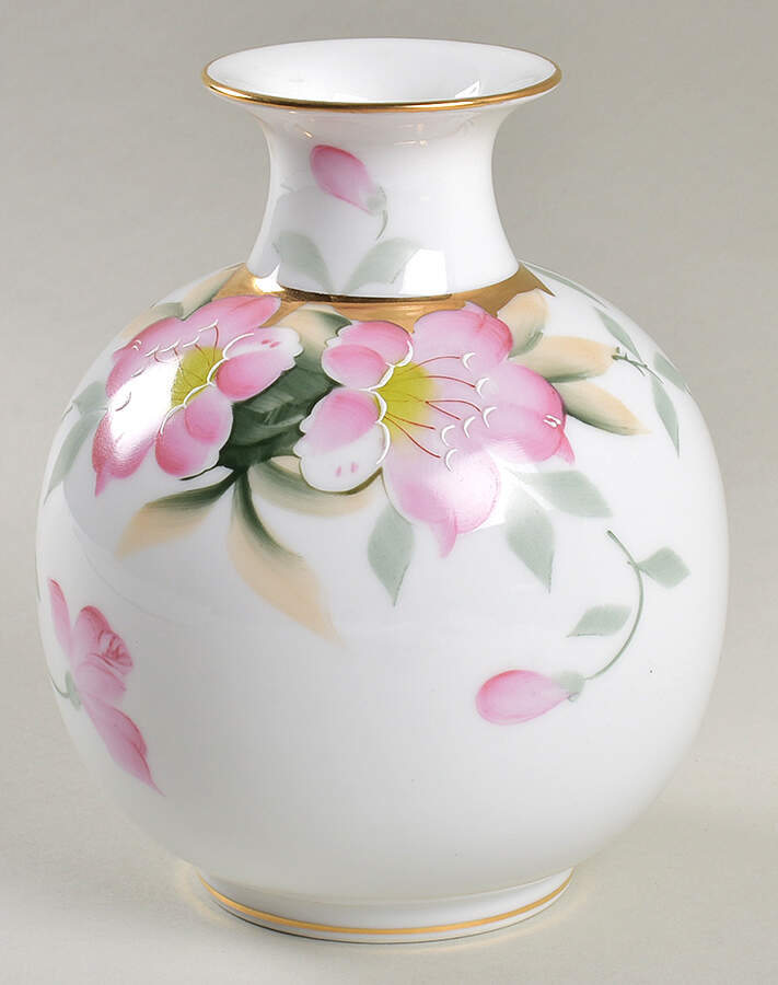 Azalea High Vase (Bulbous) by Noritake-1