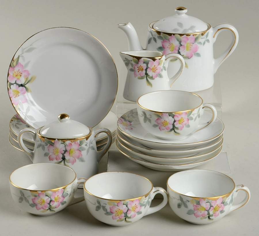 Azalea (17 Piece) Child's Tea Set by Noritake-1