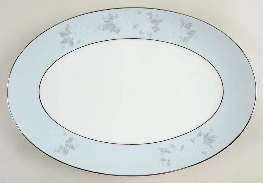 Balboa 14" Oval Serving Platter by Noritake-1