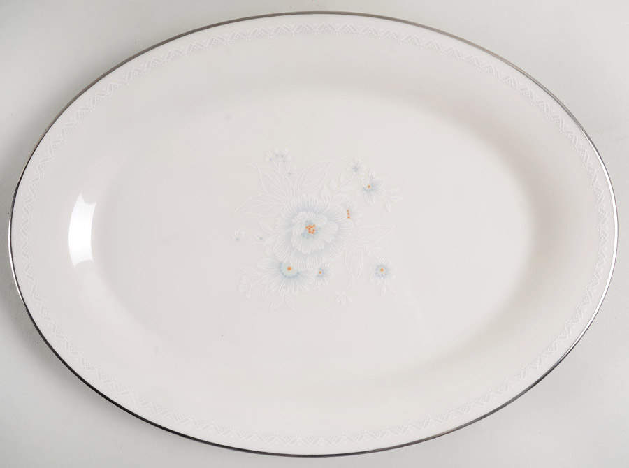 Baldwin 12" Oval Serving Platter by Noritake-1