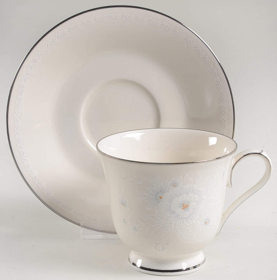 Baldwin Footed Cup & Saucer Set by Noritake-1