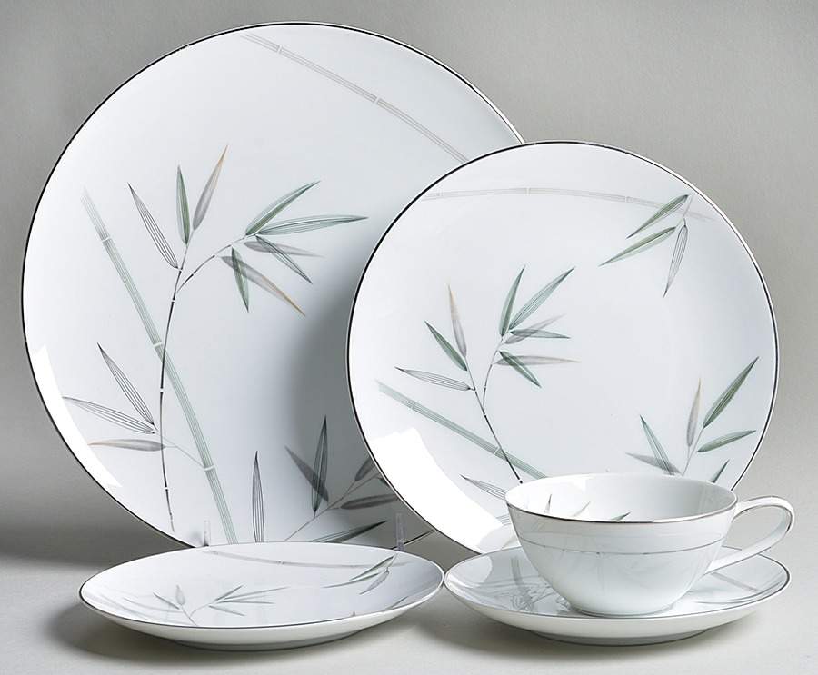 Bambina 40 Piece Estate Set by Noritake-1