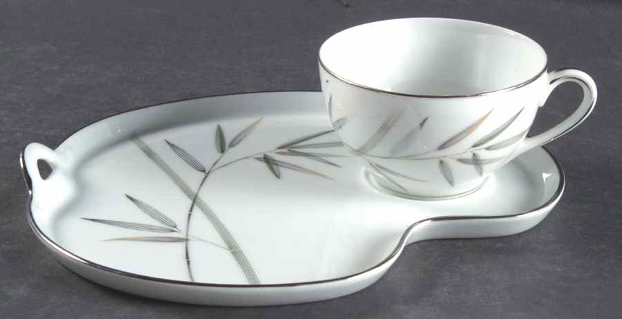 Bambina Snack Plate & Cup Set by Noritake-1