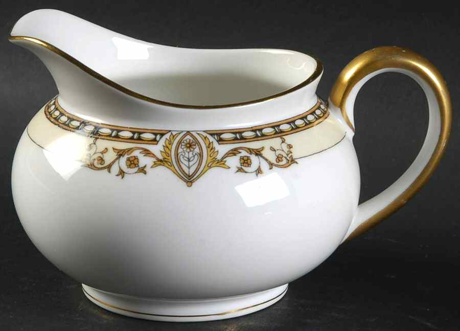Bancroft Creamer by Noritake-1