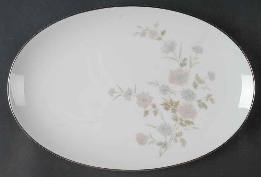 Barbara 12" Oval Serving Platter by Noritake-1