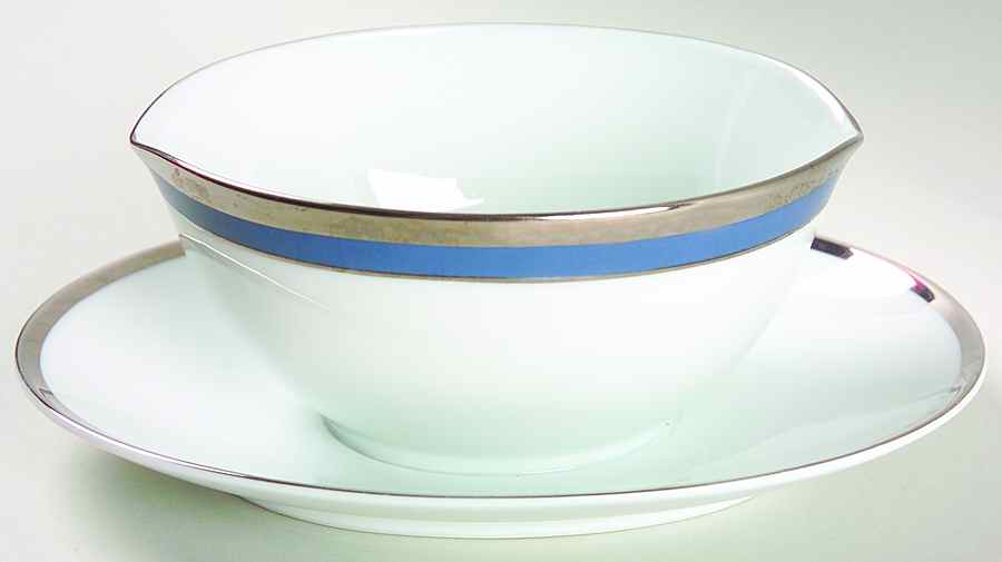 Barbizon Gravy Boat with Attached Underplate by Noritake-1