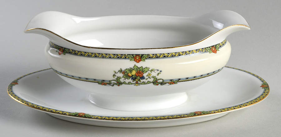 Barcelona Gravy Boat with Attached Underplate by Noritake-1