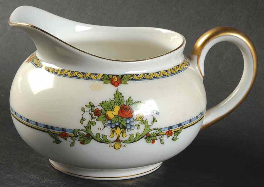 Barcelona Creamer by Noritake-1