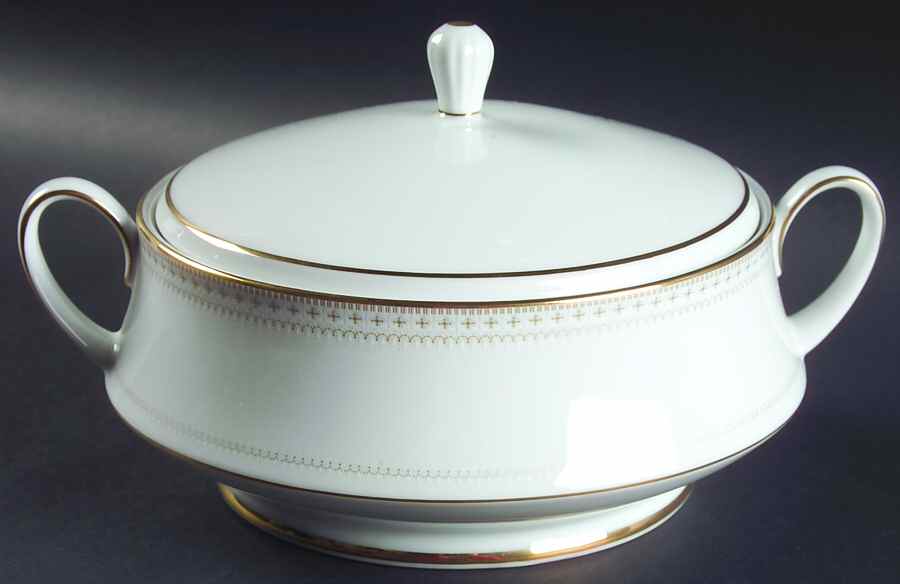Barrington Round Covered Vegetable by Noritake-1