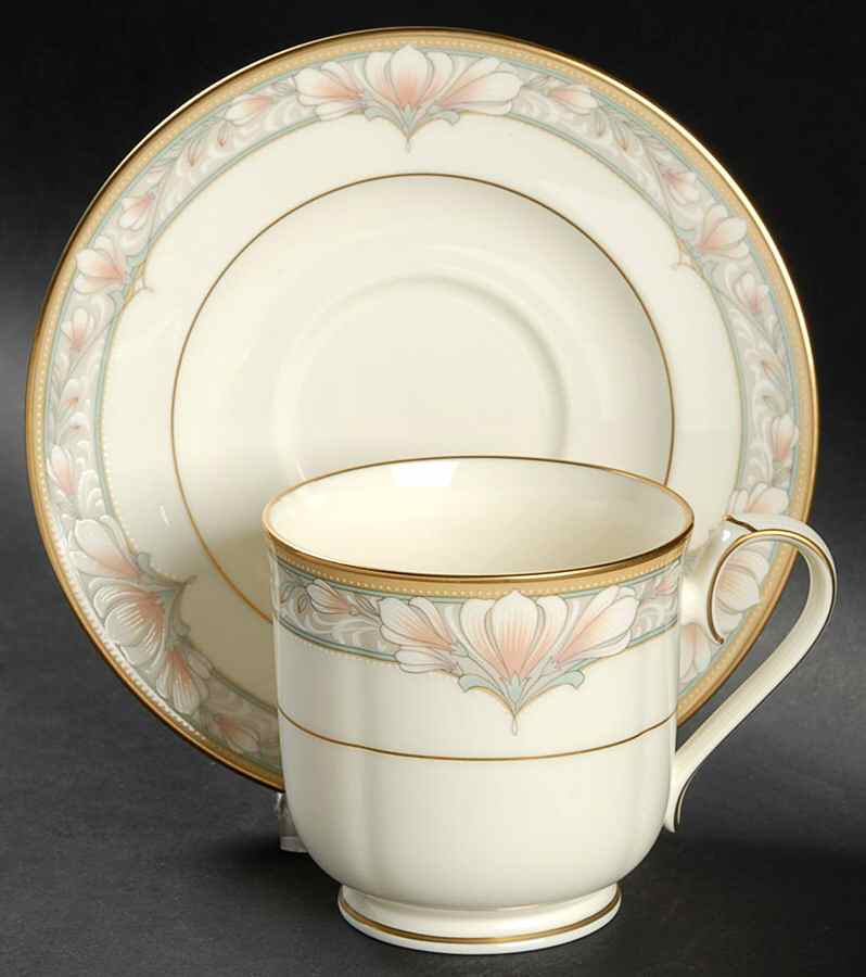 Barrymore Footed Cup & Saucer Set by Noritake-1