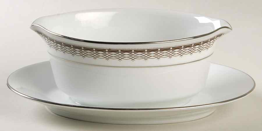 Barstow Gravy Boat with Attached Underplate by Noritake-1