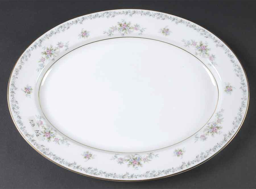 Barton 13" Oval Serving Platter by Noritake-1