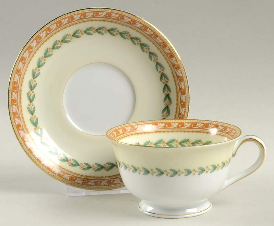 Bassano Footed Cup & Saucer Set by Noritake-1