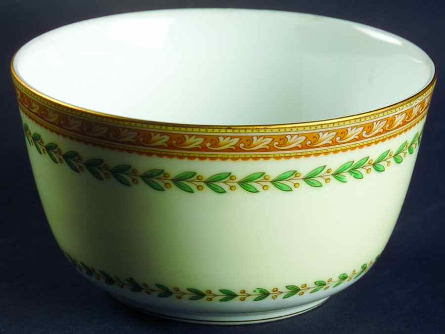 Bassano Cranberry Bowl by Noritake-1