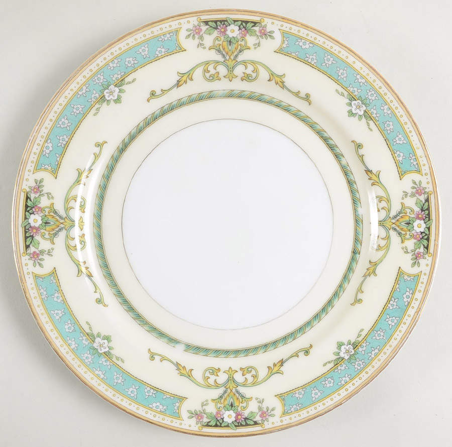 Beauvais Luncheon Plate by Noritake-1