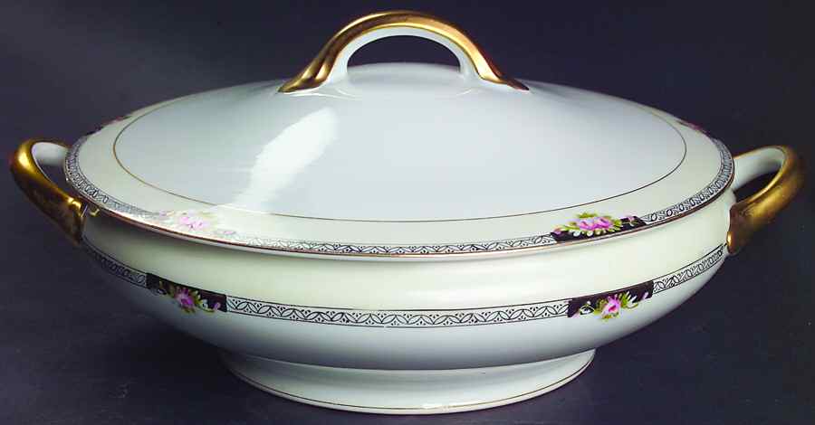 Beechmont Round Covered Vegetable by Noritake-1