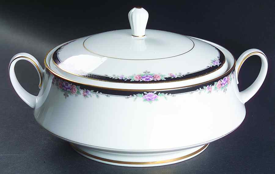 Belle Empress Round Covered Vegetable by Noritake-1