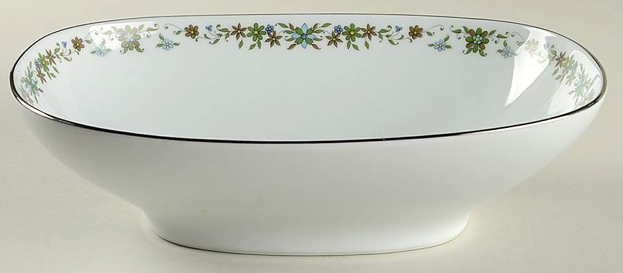 Beguine 9" Oval Vegetable Bowl by Noritake-1