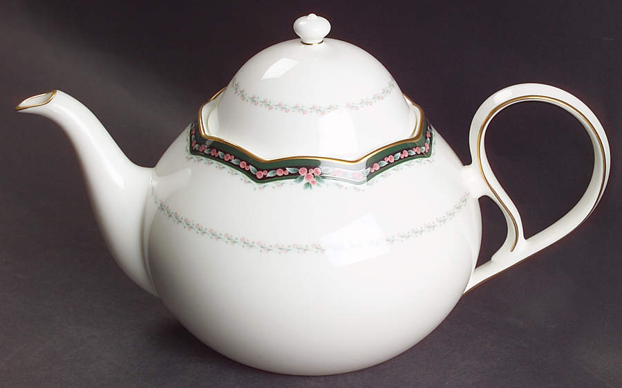 Belcourt Teapot & Lid by Noritake-1
