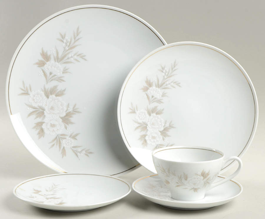 Belda 5 Piece Place Setting by Noritake-1