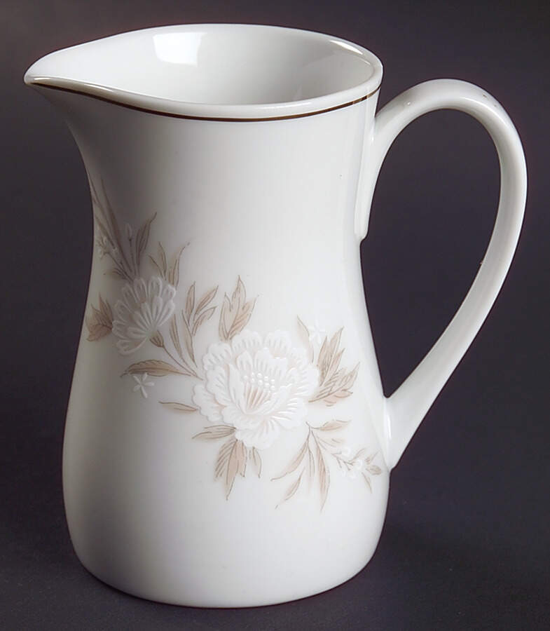 Belda Creamer by Noritake-1