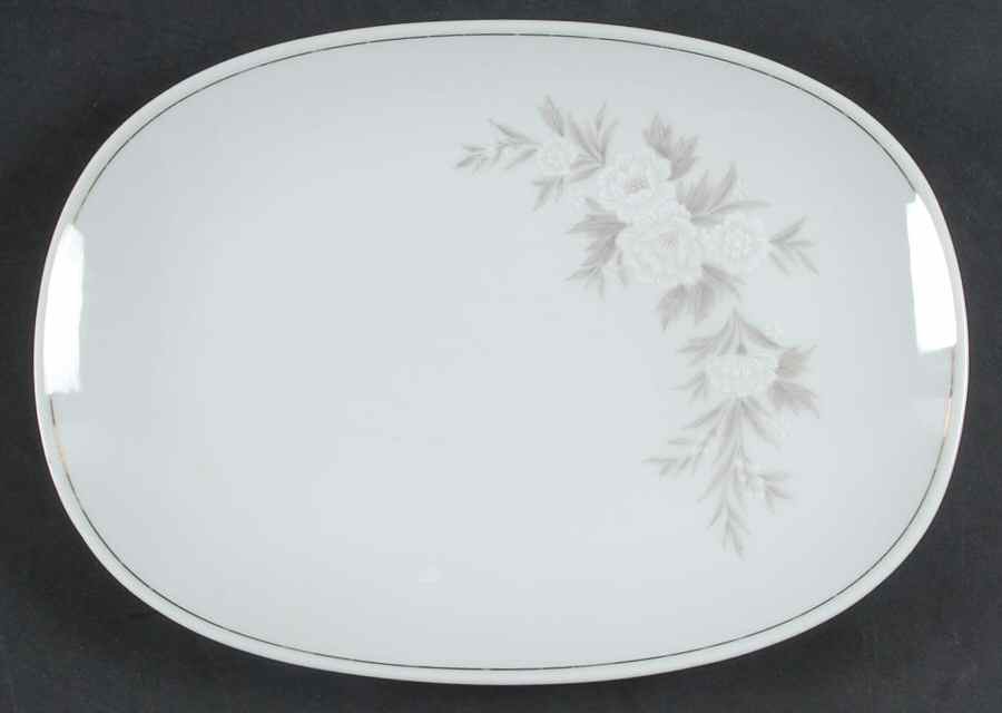 Belda 11" Oval Serving Platter by Noritake-1