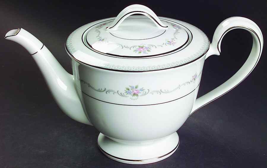 Belfort Teapot & Lid by Noritake-1