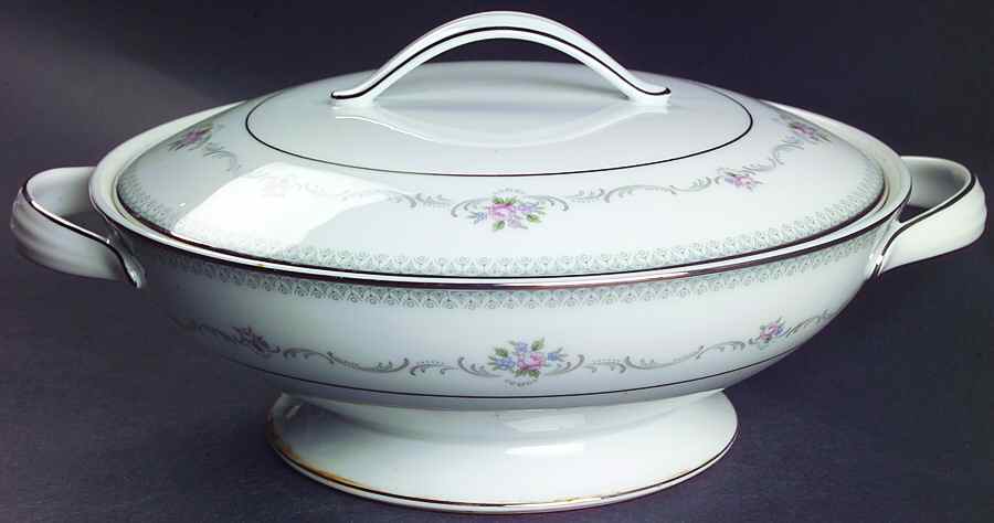 Belfort Round Covered Vegetable by Noritake-1