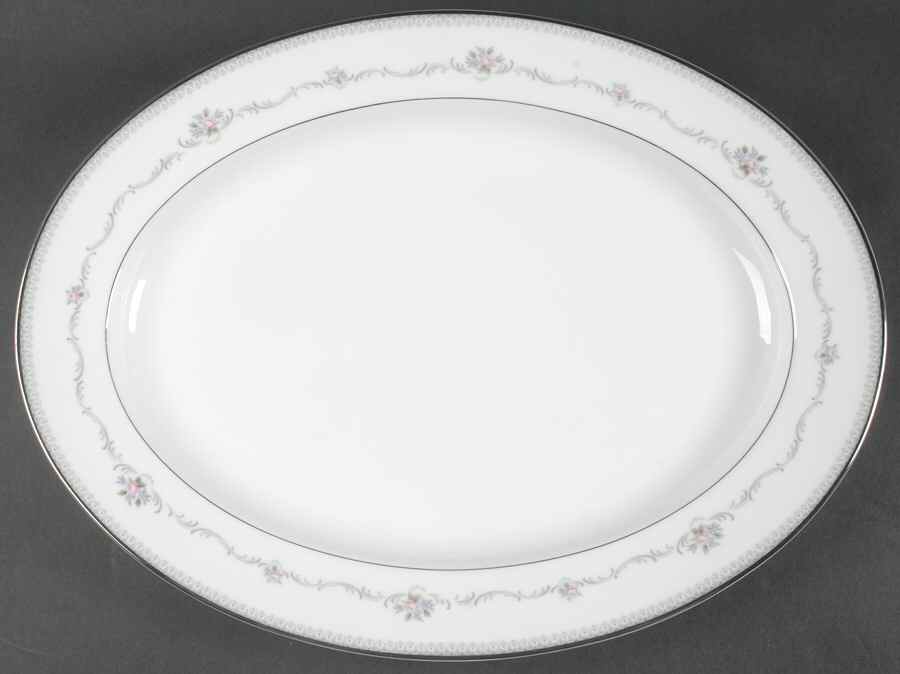 Belfort 16" Oval Serving Platter by Noritake-1