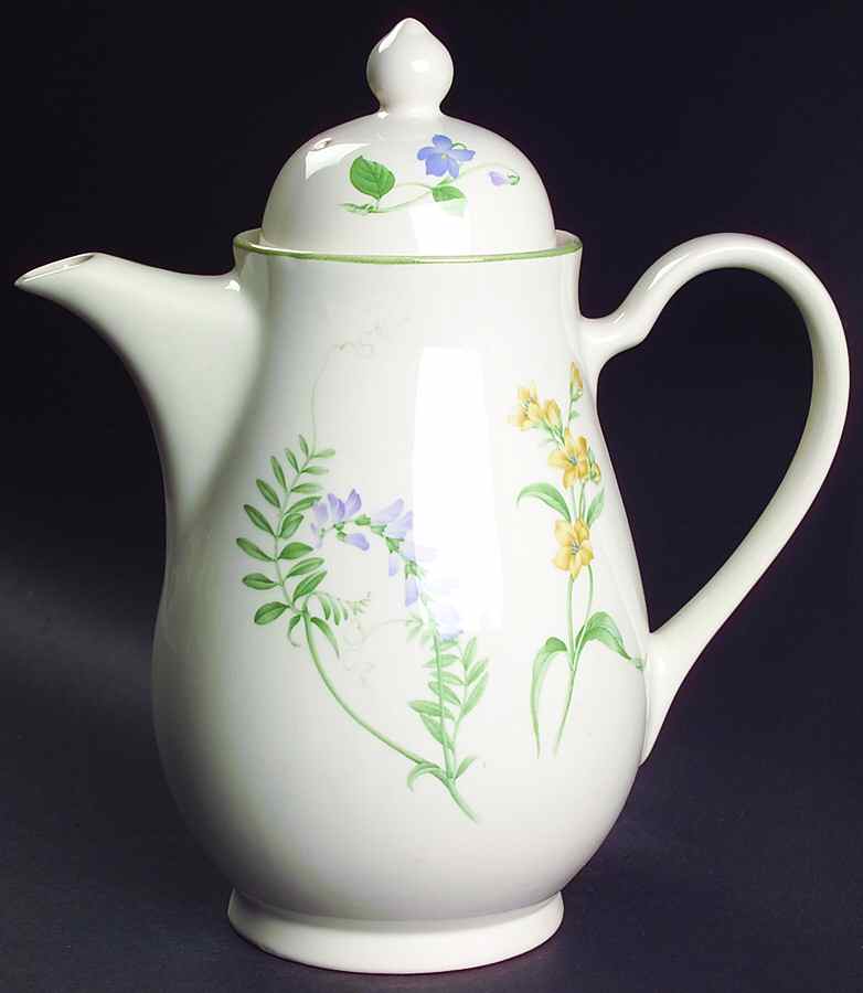 Belgravia Tea/Coffee Pot & Lid by Noritake-1