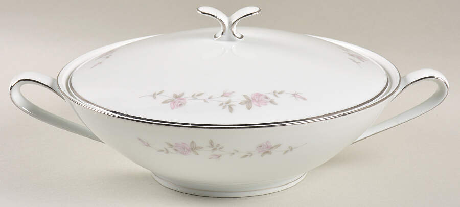 Bellemead Round Covered Vegetable by Noritake-1