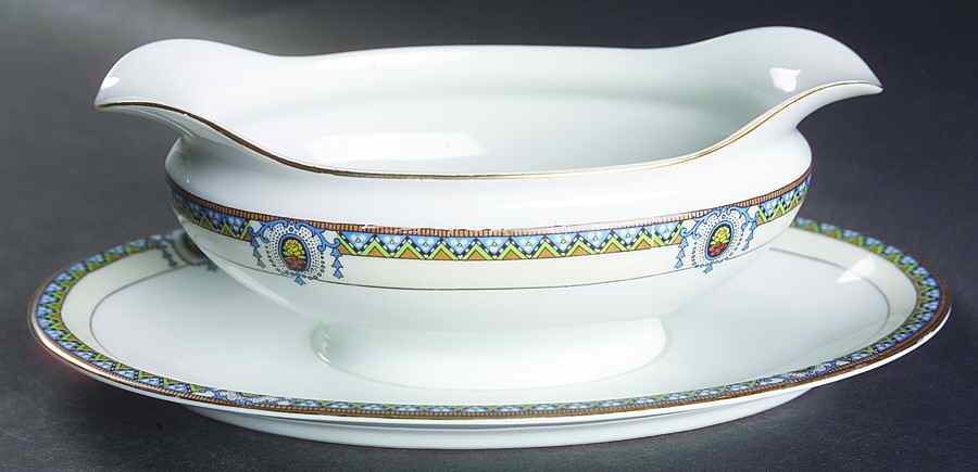 Bellefonte Gravy Boat with Attached Underplate by Noritake-1