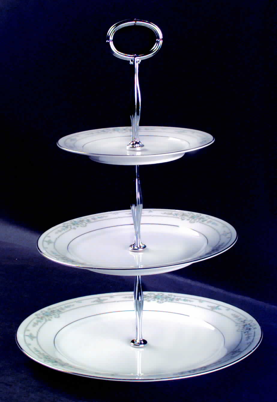 Bellfleur 13 7/8"-14 1/4" 3-Tiered Serving Tray(DP,SP,BB) HC by Noritake-1