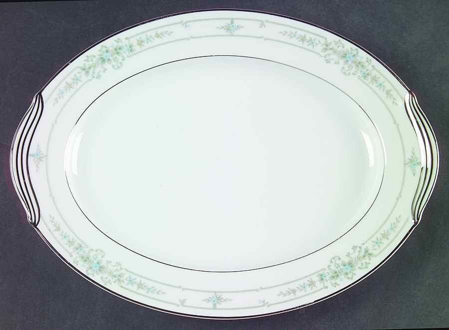 Bellfleur 11" Oval Serving Platter by Noritake-1