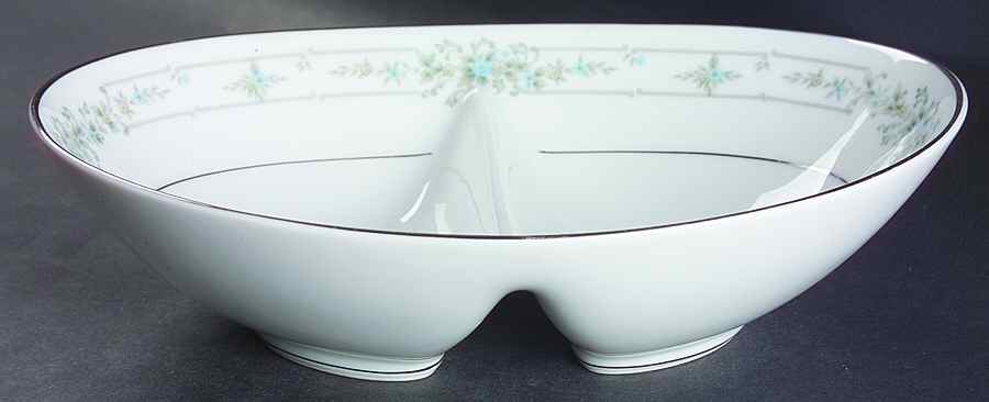 Bellfleur 10" Oval Divided Vegetable Bowl by Noritake-1