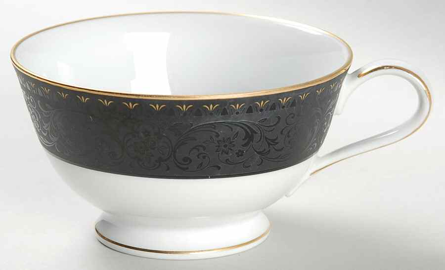 Benedicta Footed Cup by Noritake-1