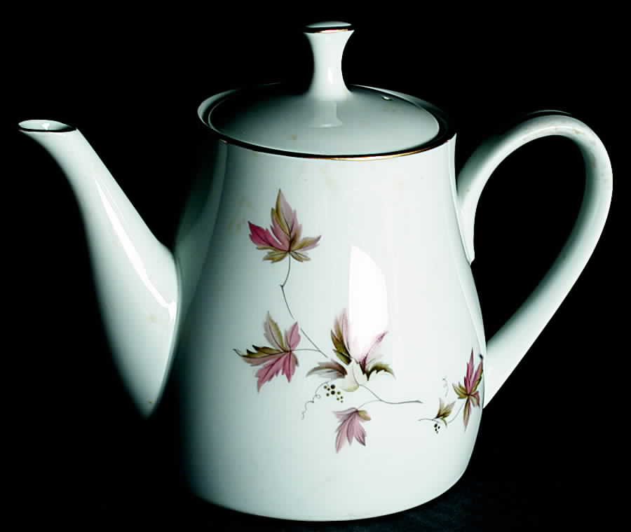 Benita Teapot & Lid by Noritake-1