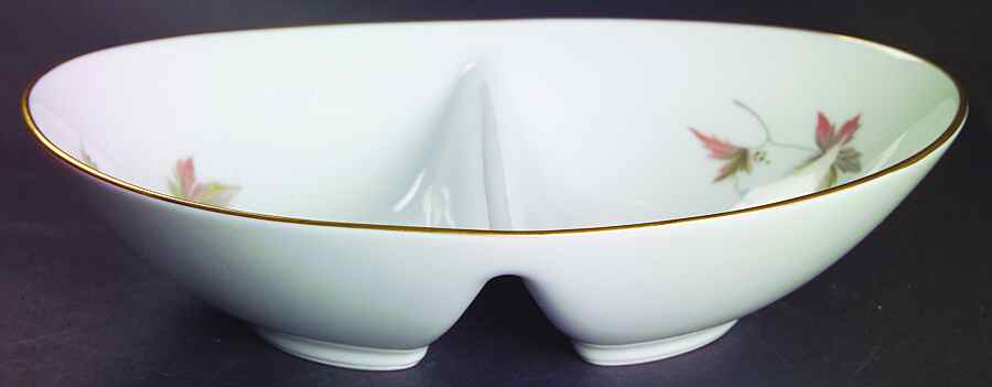 Benita 10" Oval Divided Vegetable Bowl by Noritake-1