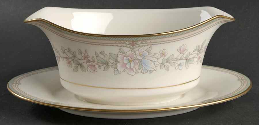 Bentley Gravy Boat with Attached Underplate by Noritake-1