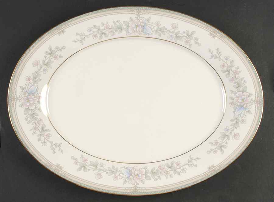 Bentley 15" Oval Serving Platter by Noritake-1