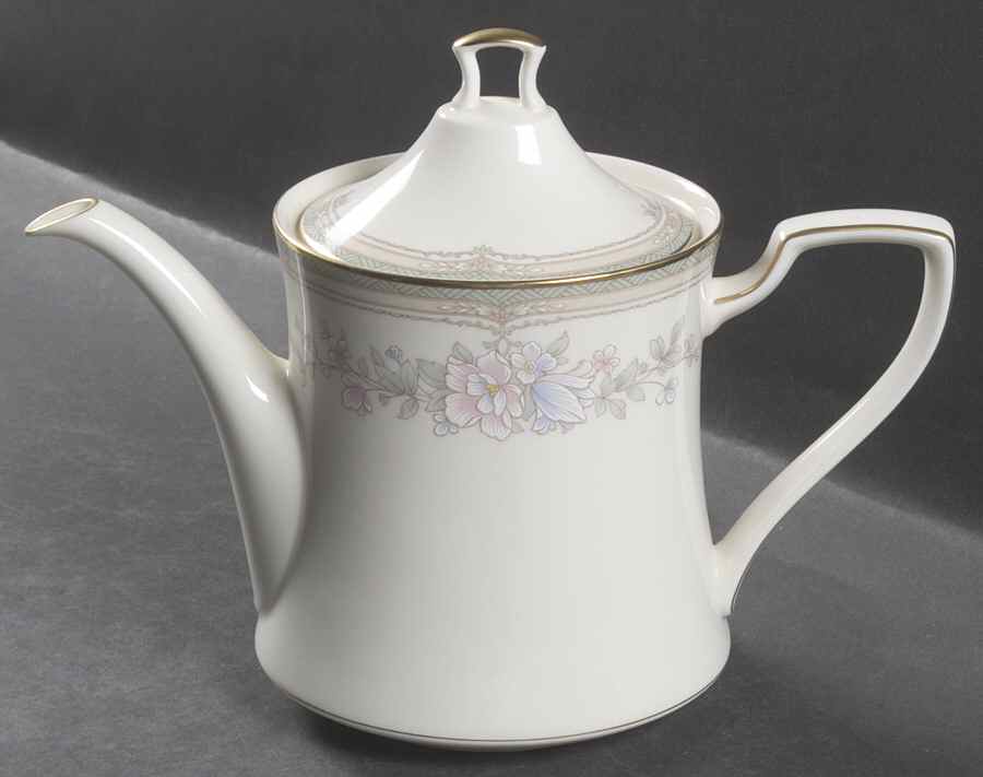 Bentley Teapot & Lid by Noritake-1