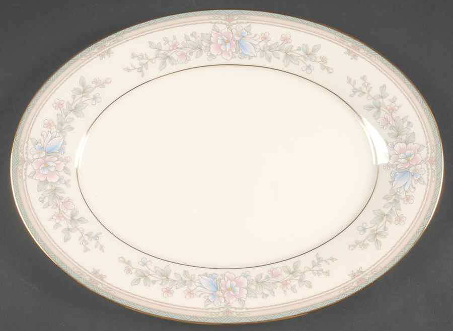 Bentley 13" Oval Serving Platter by Noritake-1