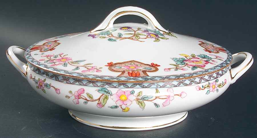Berkeley Round Covered Vegetable by Noritake-1