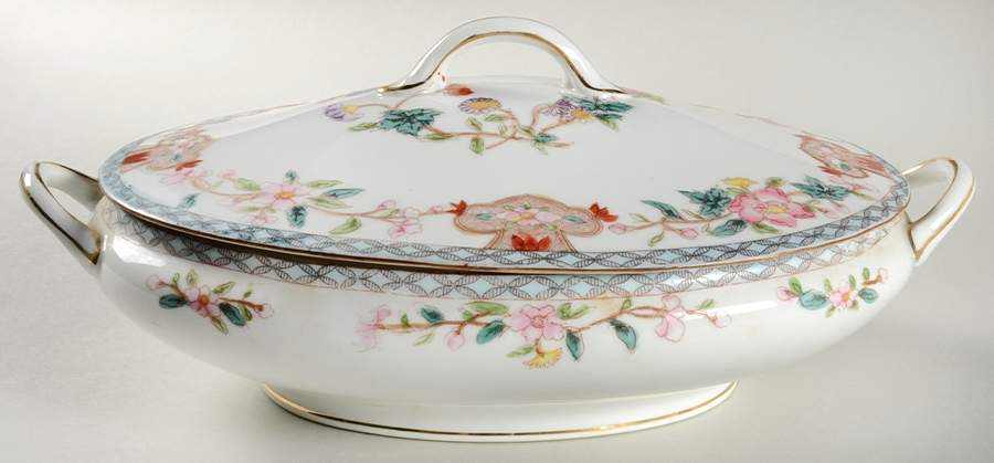 Berkeley Oval Covered Vegetable by Noritake-1